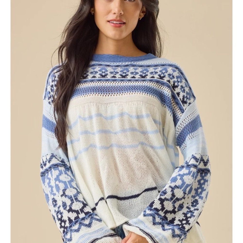 VERY OVERSIZED Altar'd State Blue and Cream Patterned Sweater